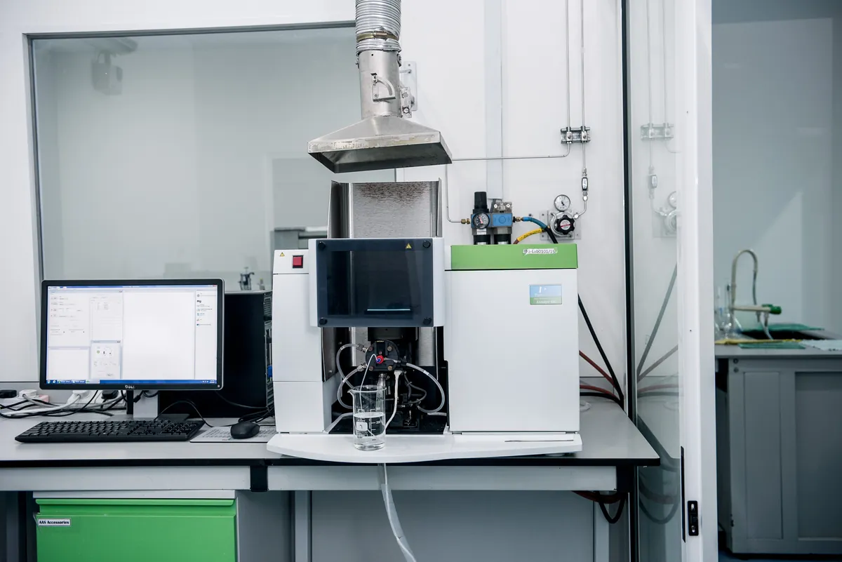 laboratories services