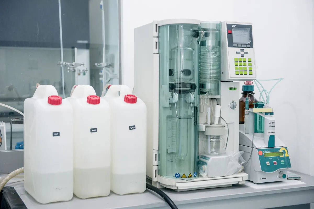 laboratories services